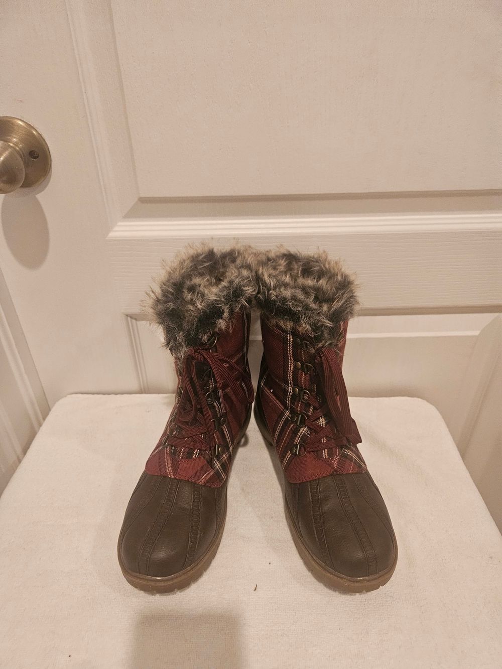 JustFab Burgundy & Brown Faux-Fur Trim Winter Lace-Up Boots
